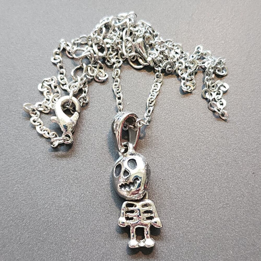 Pumpkin Jack-O-Lantern Full Body Skeleton Pendant Necklace Silver Tone Halloween